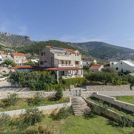 Apartments Lemar - With Parking Бол Экстерьер фото