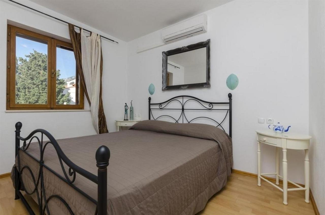 Apartments Lemar - With Parking Бол Экстерьер фото