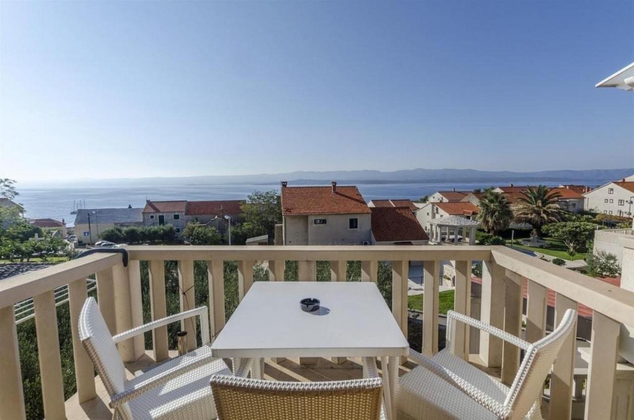 Apartments Lemar - With Parking Бол Экстерьер фото